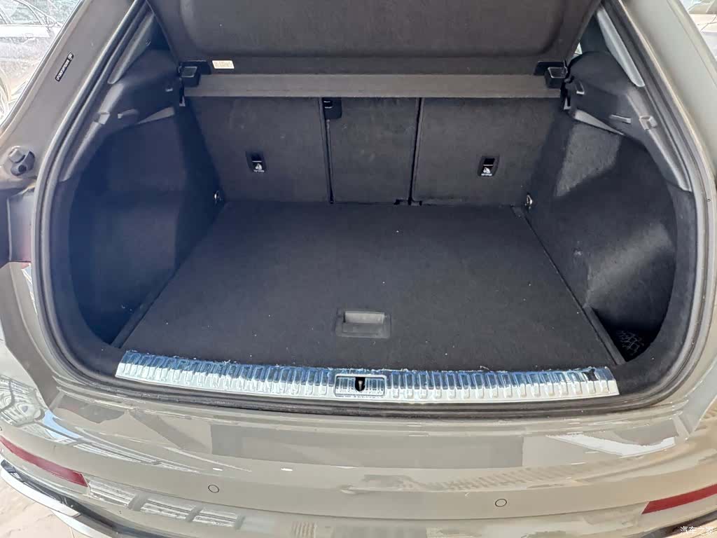 Audi Q3, 2025 9