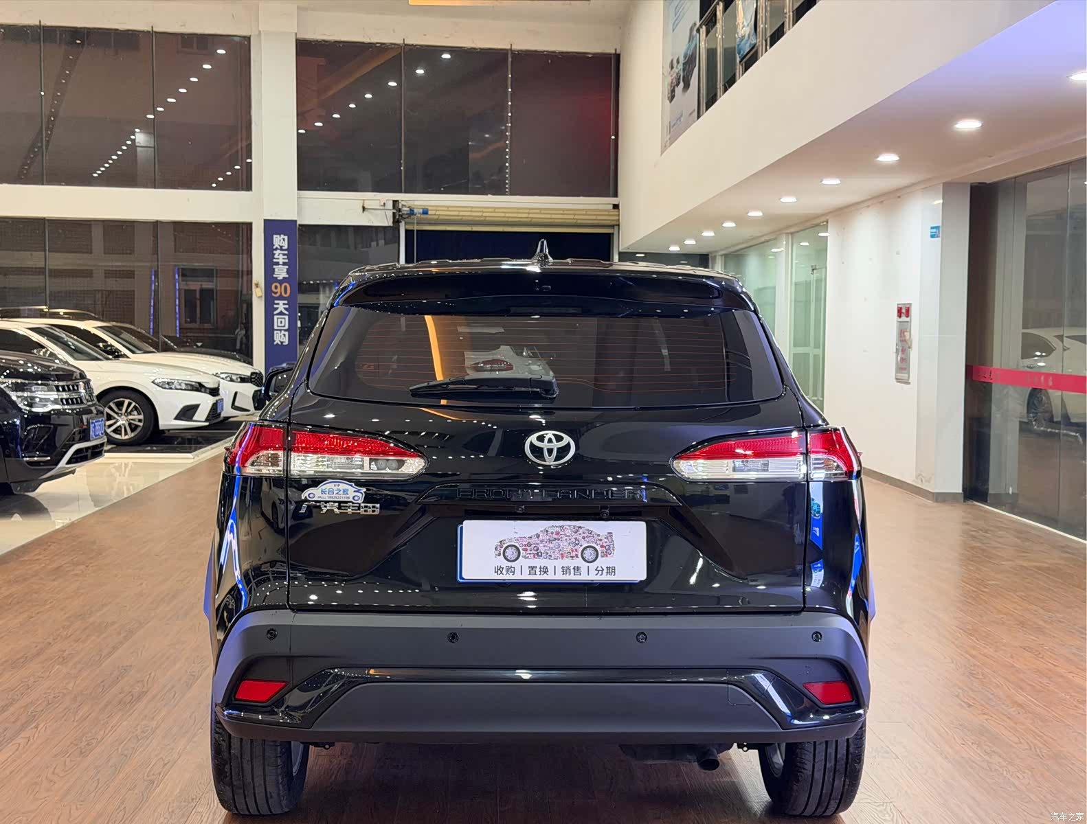 Toyota Frontlander, 2026 все фото