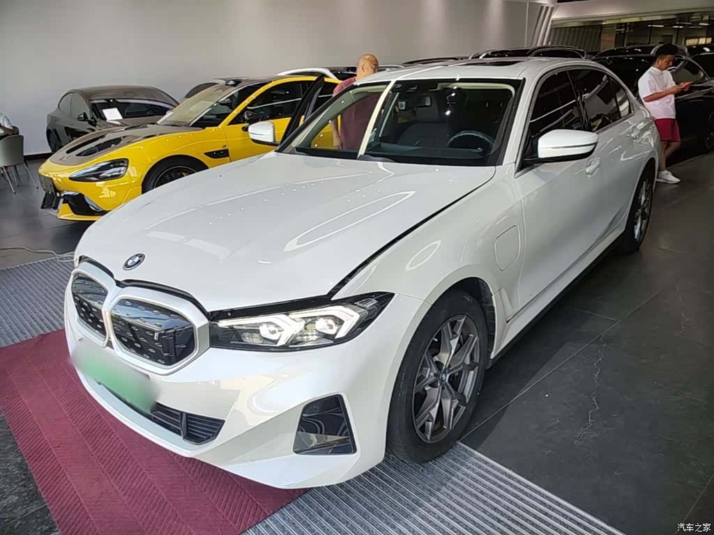 BMW i3, 2023 1