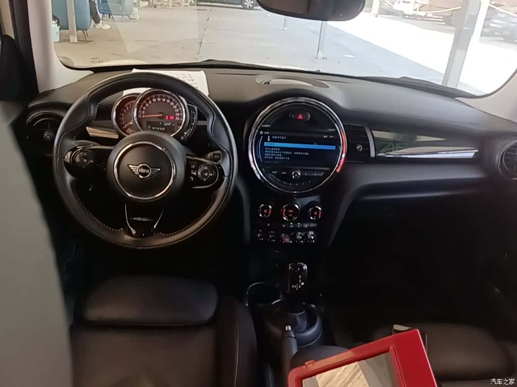 Mini Cooper, 2019 10