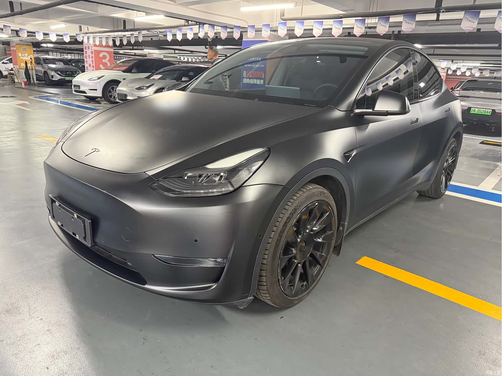 Tesla Model Y, 2021 1