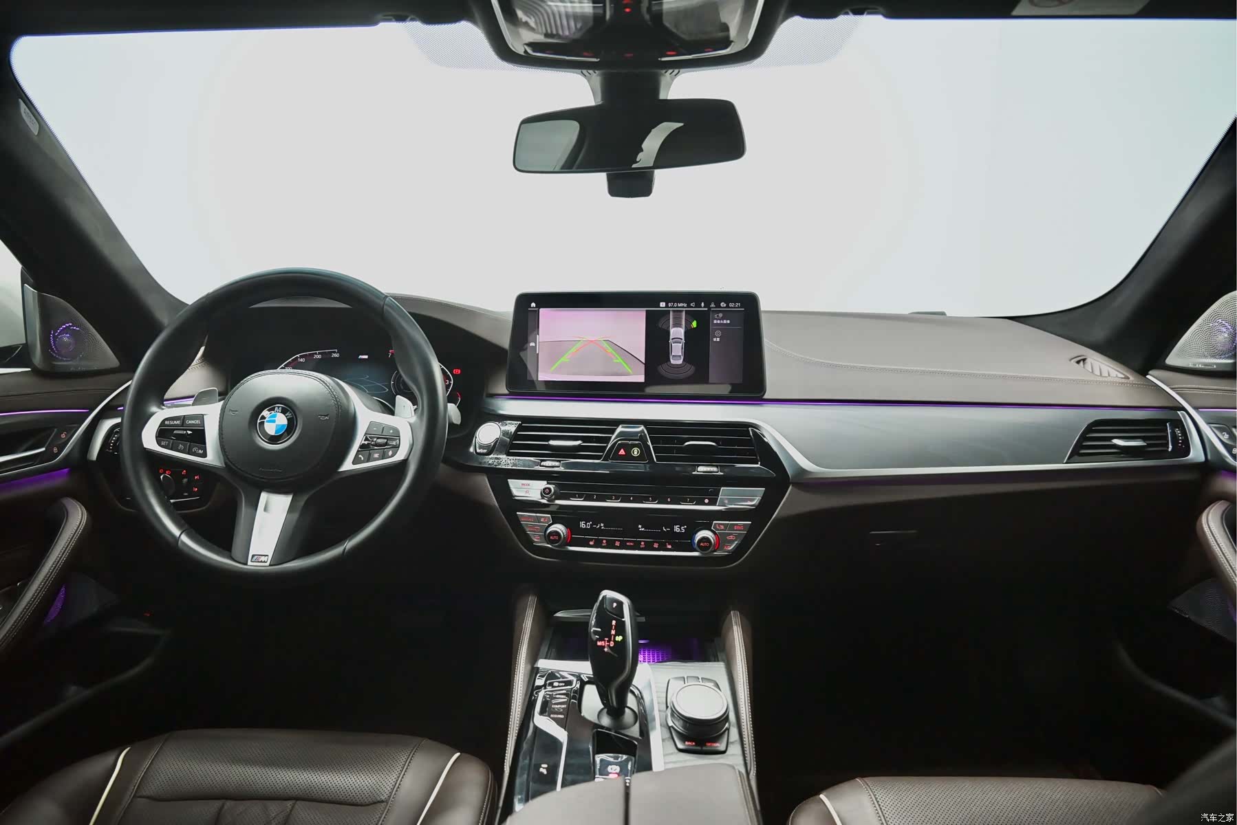 BMW 5 Series, 2021 8