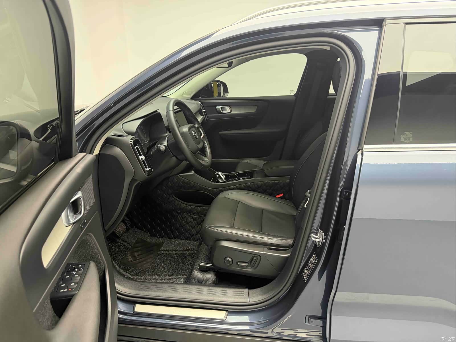 Volvo XC40, 2021 12