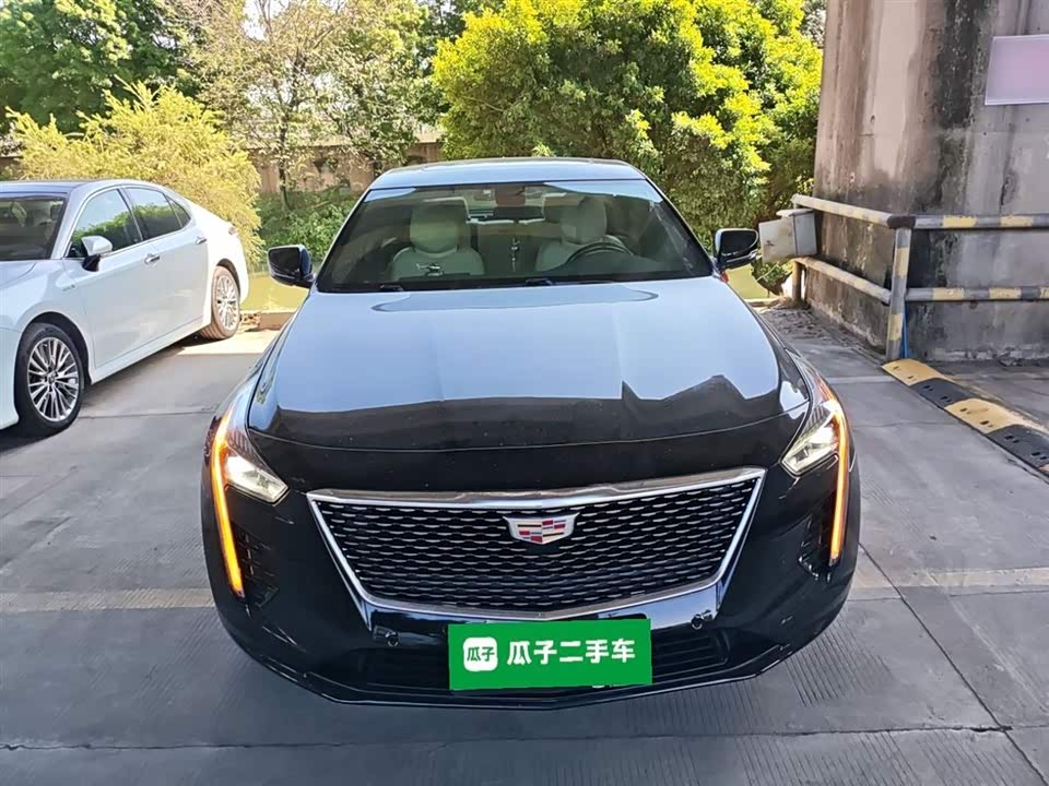 Cadillac CT6