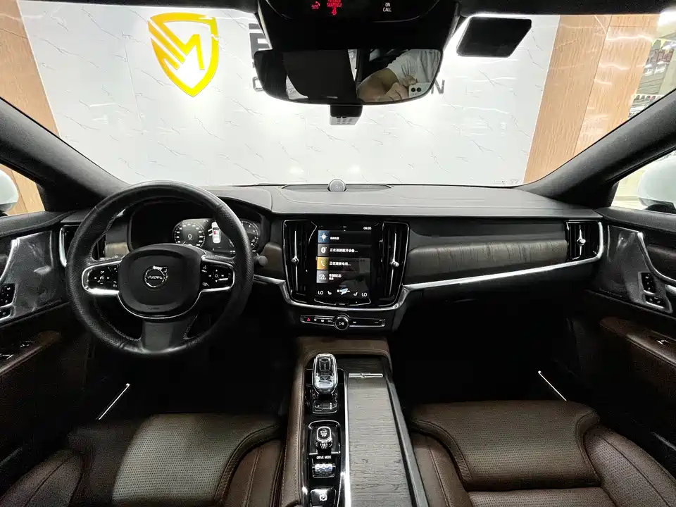 Volvo S90 Volvo S90
