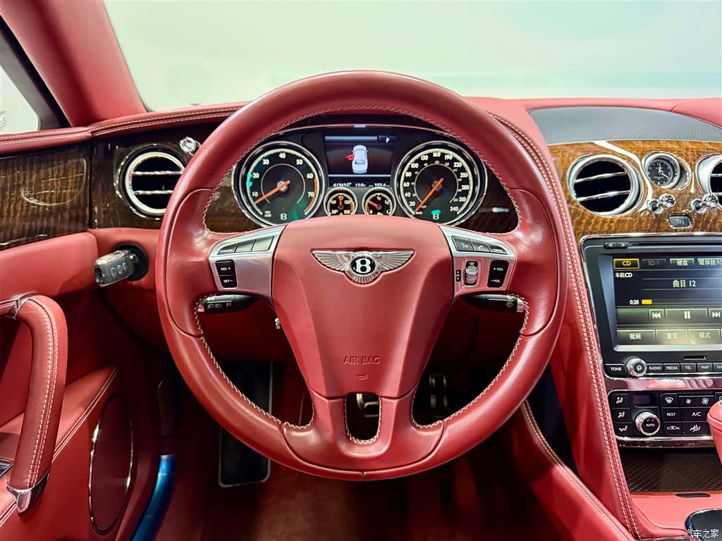 Bentley Flying Spur, 2018 23
