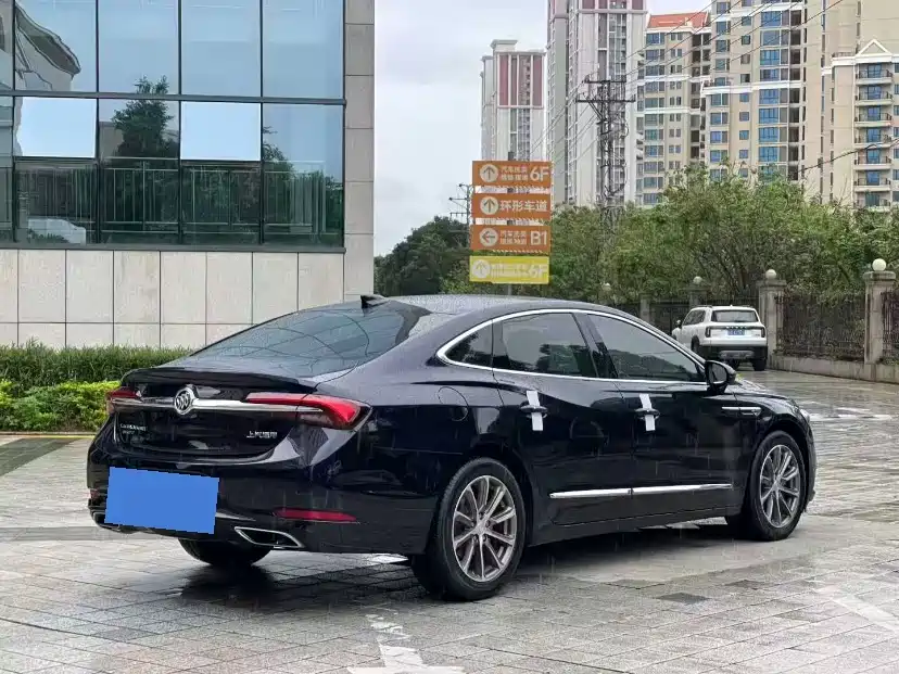 Buick Lacrosse