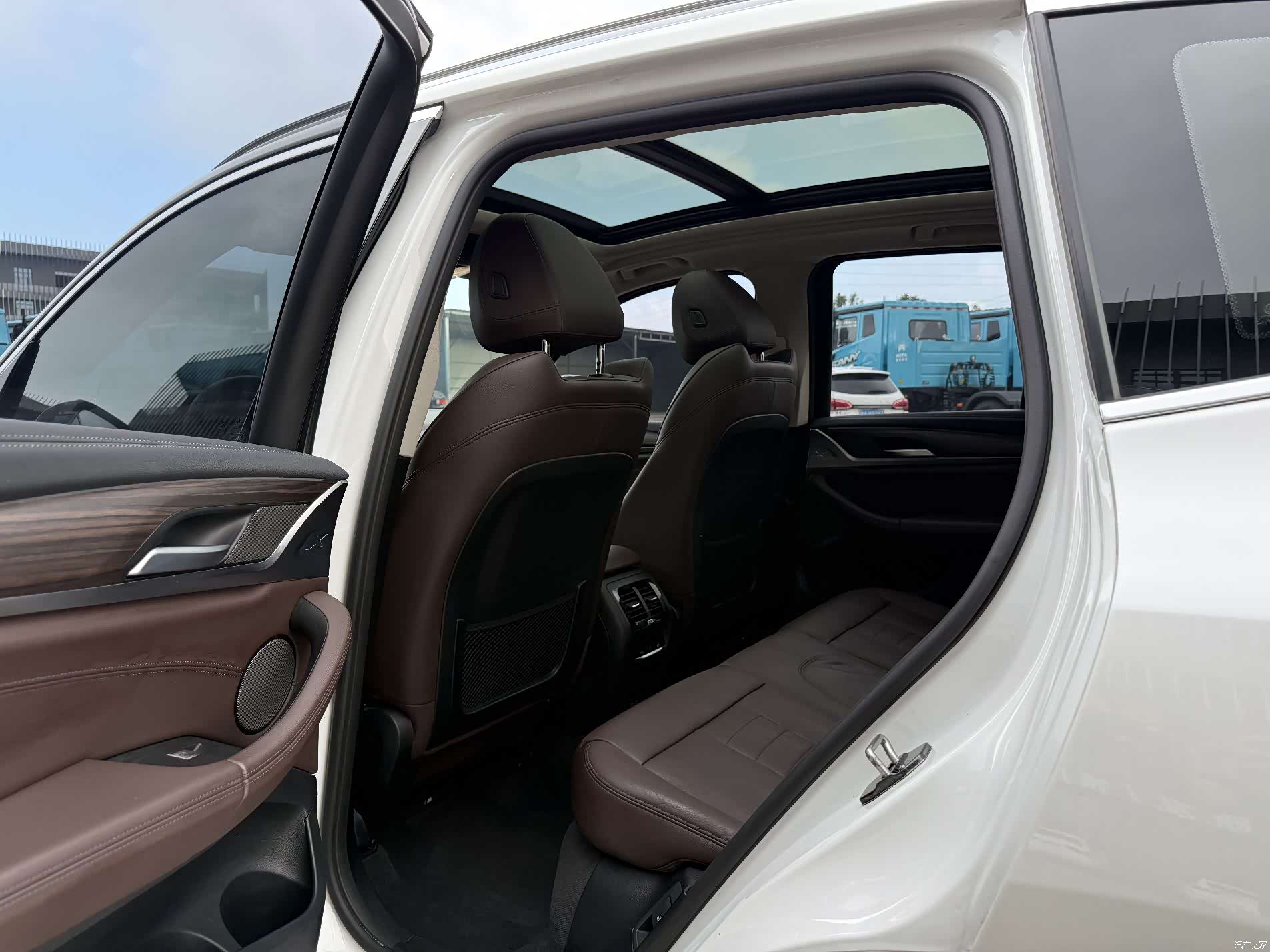 BMW X3, 2021 все фото