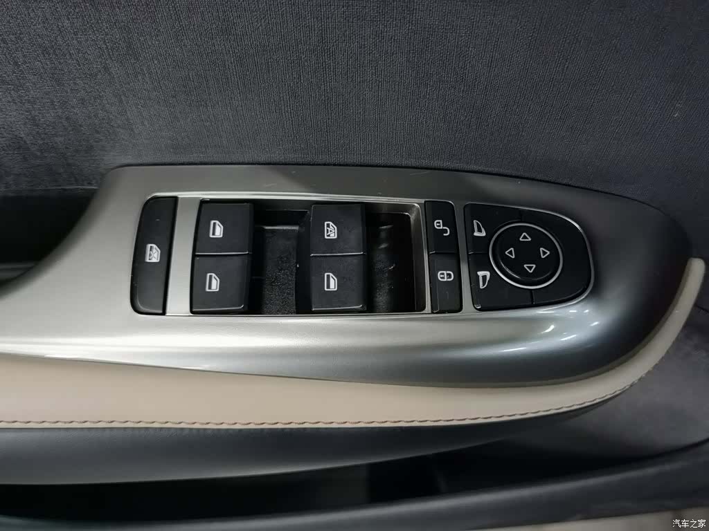 BYD Dolphin, 2023 9