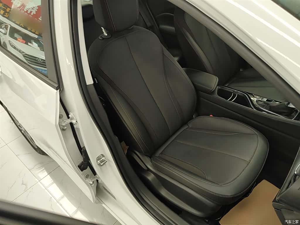 Buick Verano, 2025 25