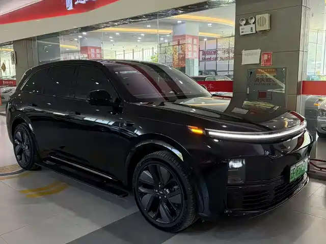 Li Auto L7 2024 — купить из Китая под заказ