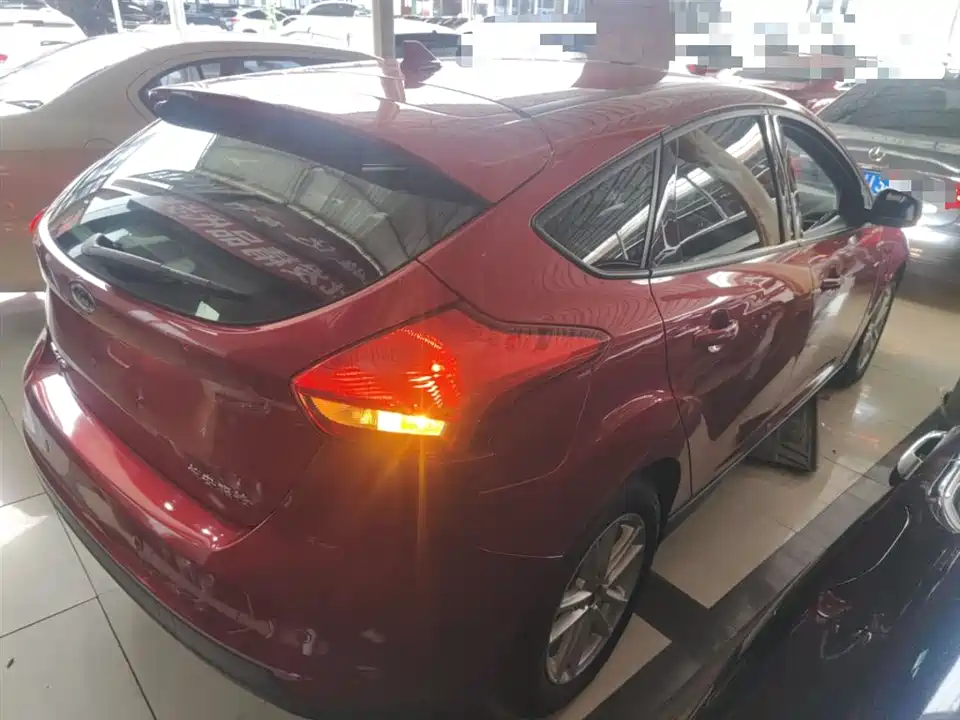Ford Fox