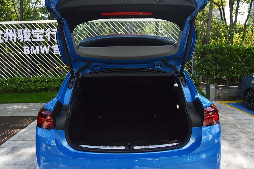 BMW X2, 2023 8
