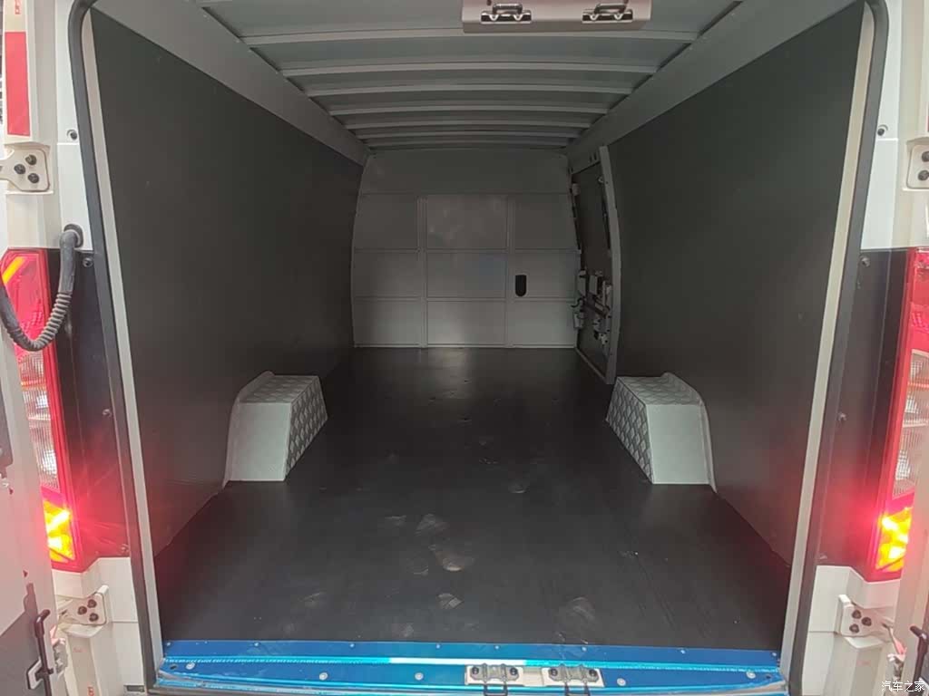 Foton E7, 2026 19