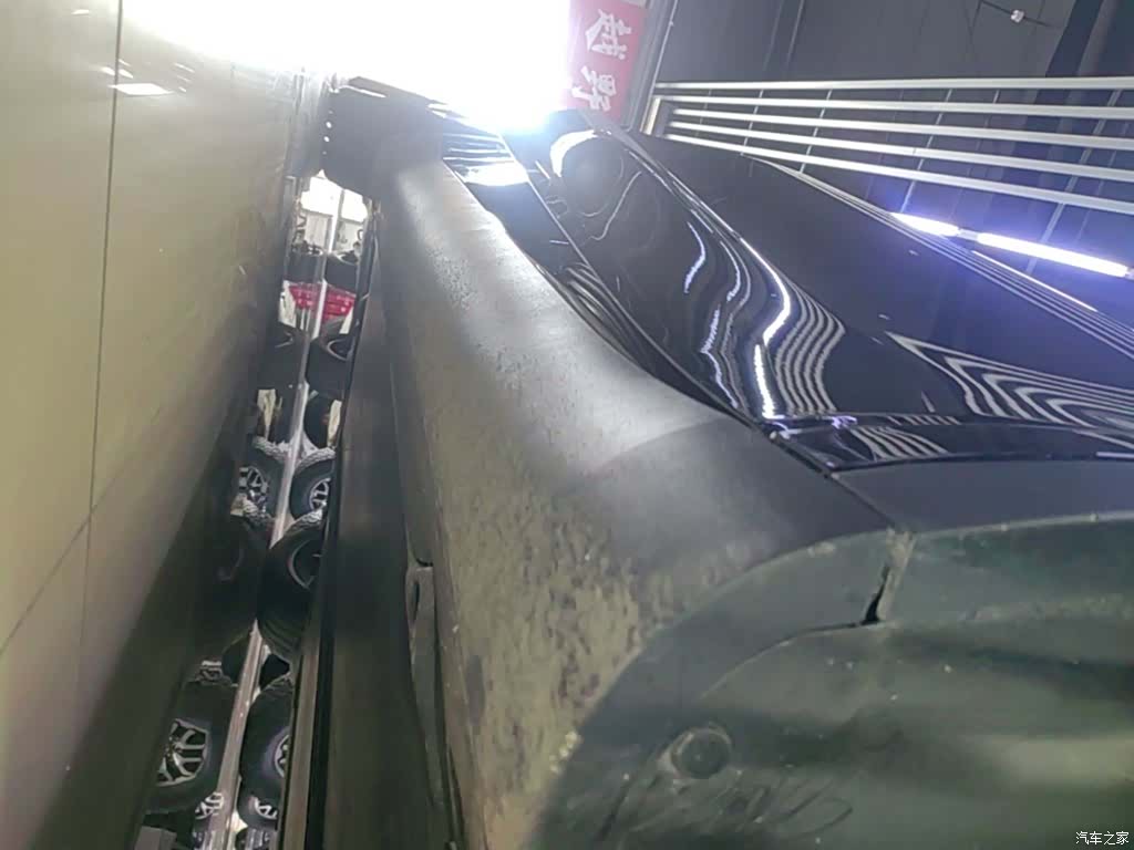 Tesla Model Y, 2023 21