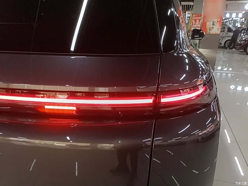 Li Auto L8, 2024 8