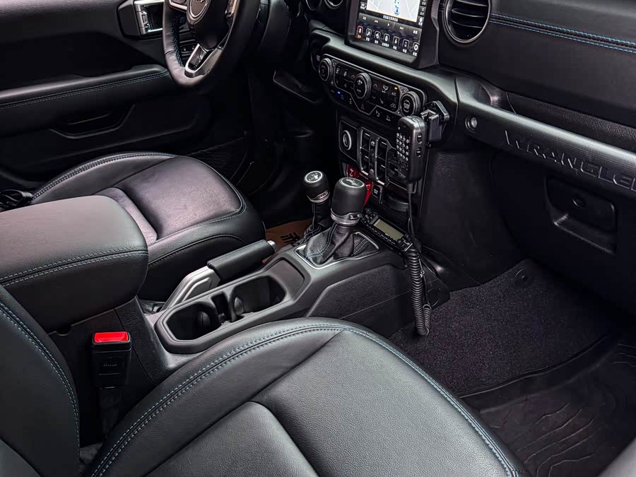 Jeep Wrangler 4xe 2021, фото 17