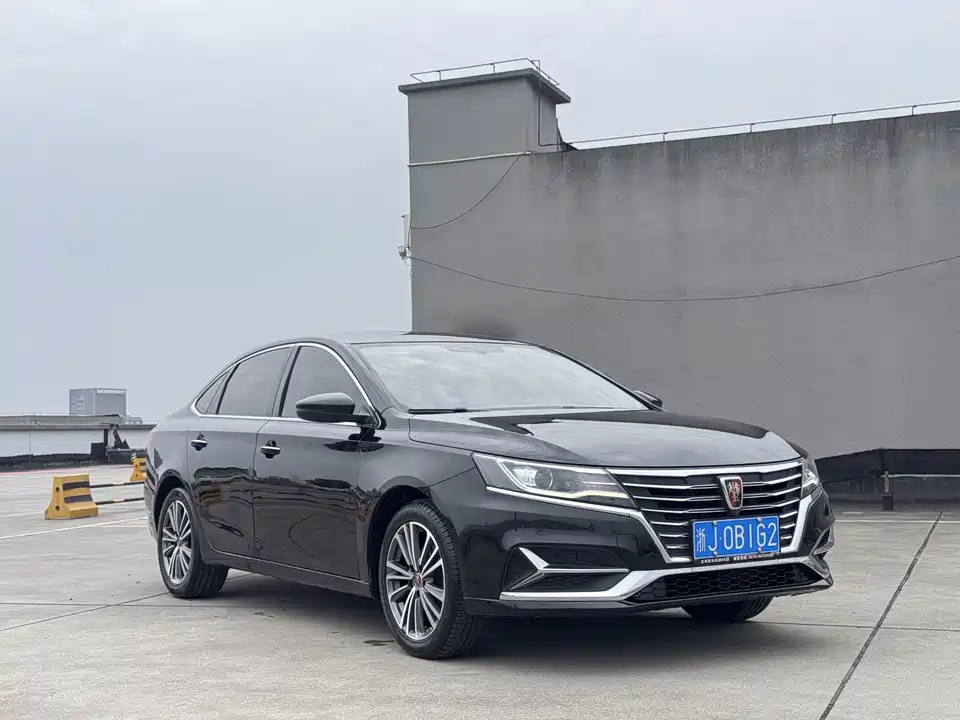 Roewe i6