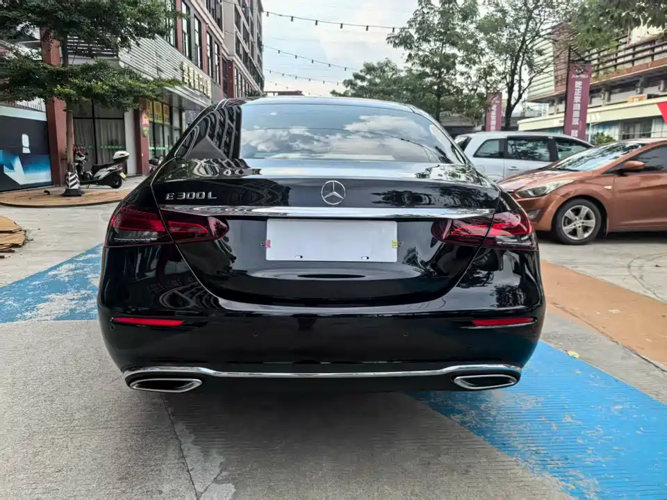Mercedes-Benz E-class Mercedes-Benz E-class