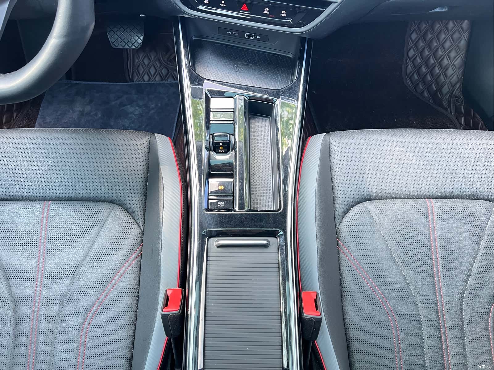 Volkswagen Lamando, 2022 12
