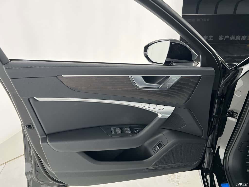 Audi A6L, 2026 18