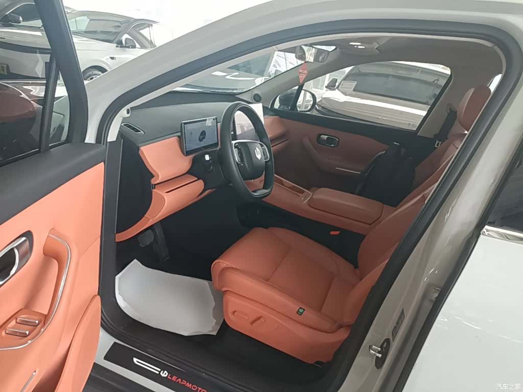 Leapmotor C10, 2025 16