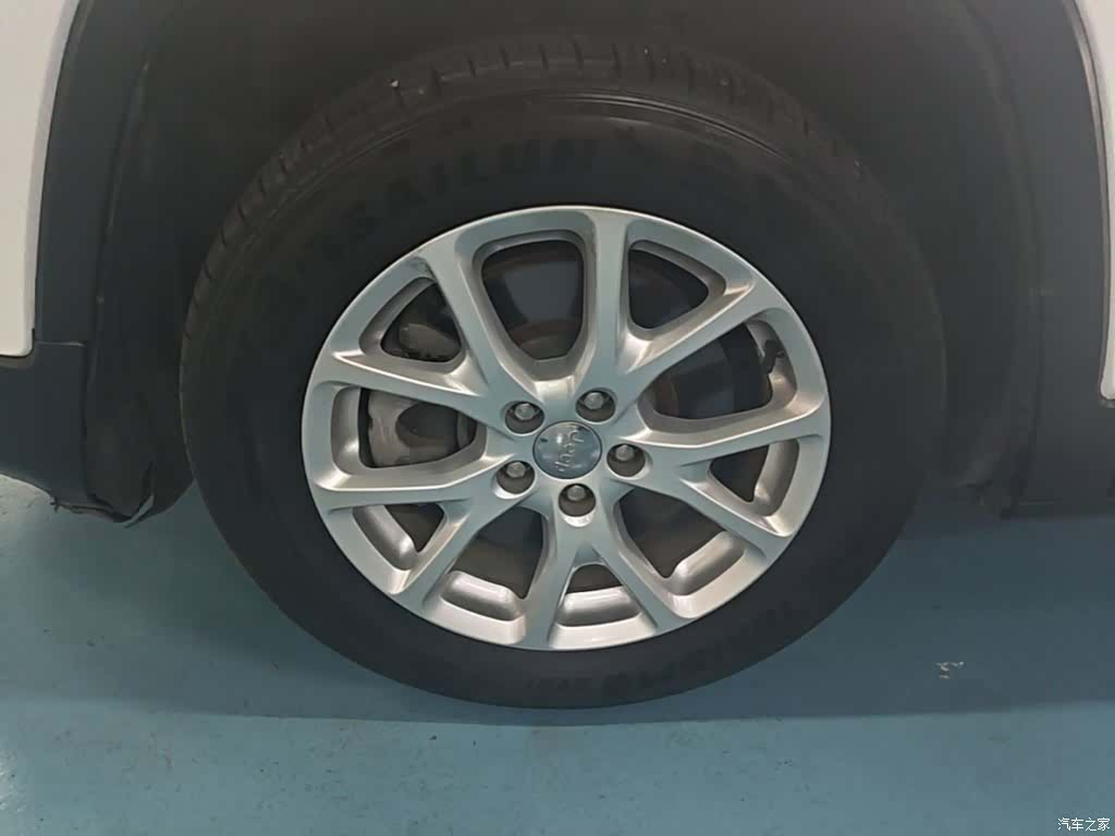 Jeep Cherokee, 2018 23