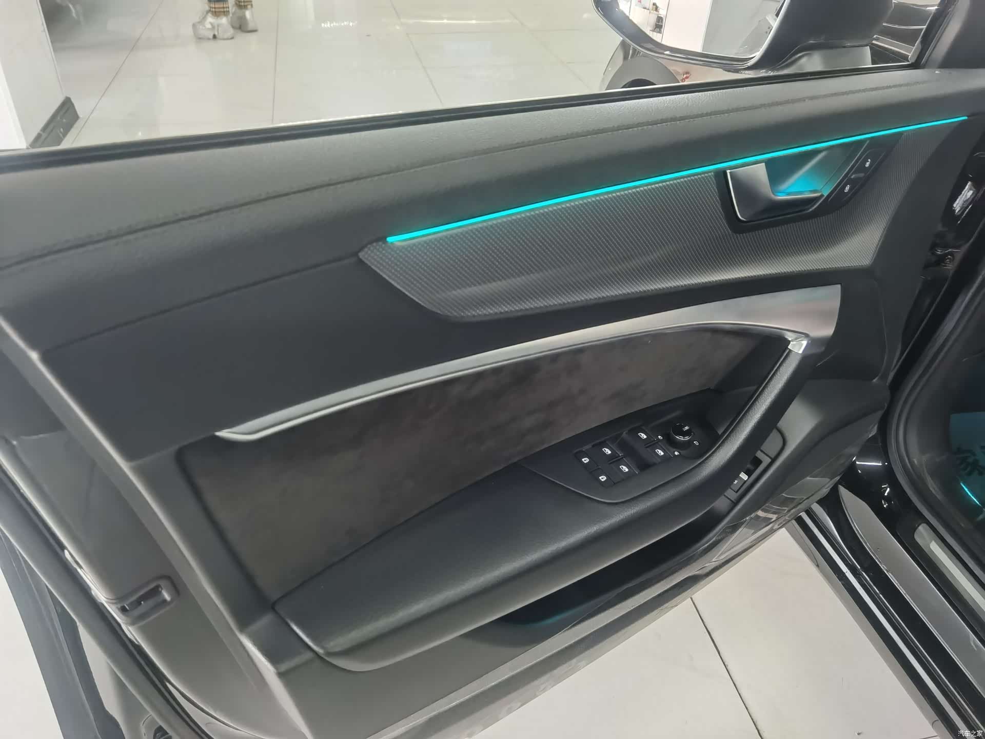 Audi A6L, 2019 16