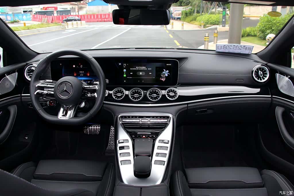MG AMG, 2025 12