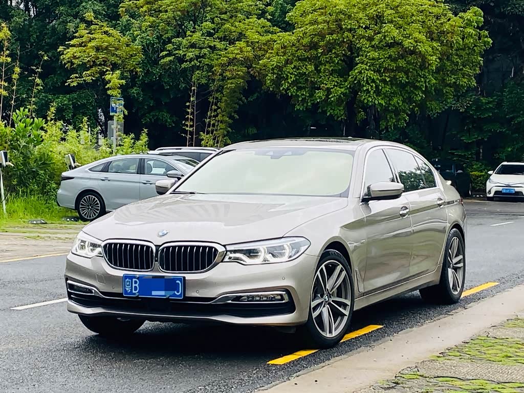 BMW 5 Series — фотографии объявления, Основное фото