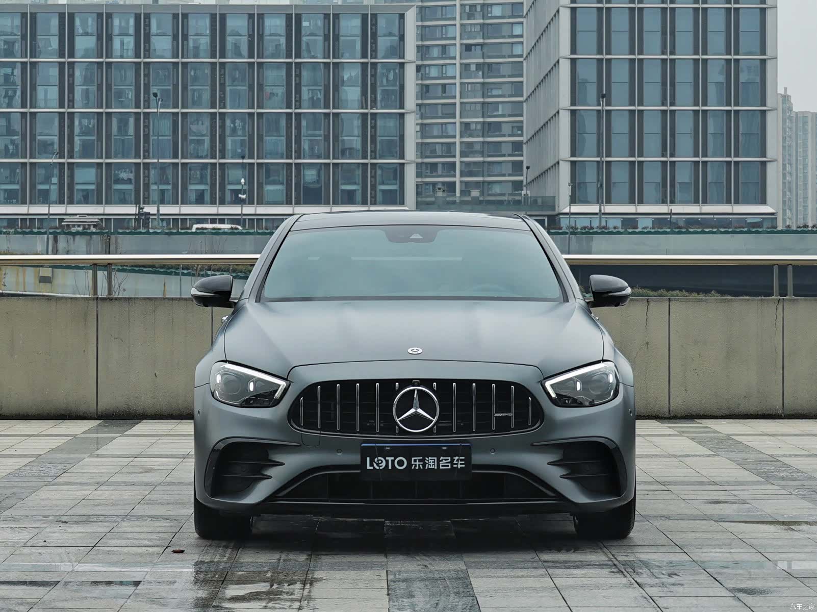 Mercedes-Benz E-Class, 2022 4