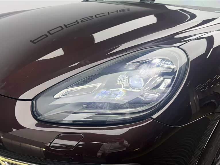 Porsche Cayenne 2015, фото 7