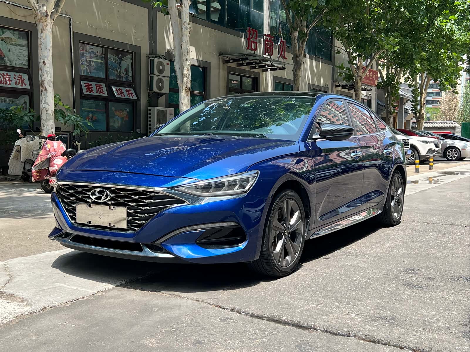 Hyundai Lafesta