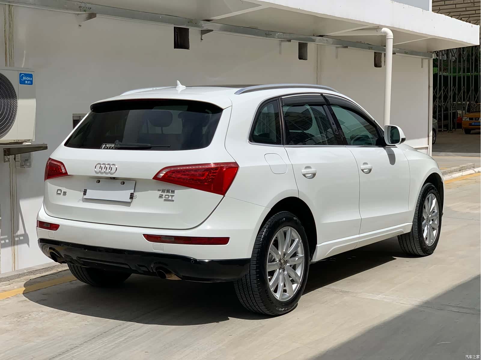 Audi Q5, 2010 21