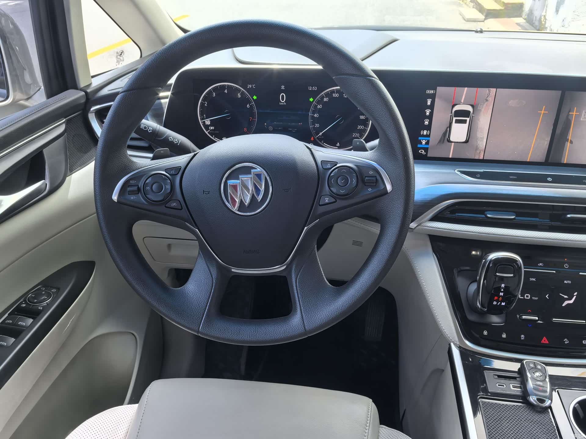 Buick GL8, 2021 8