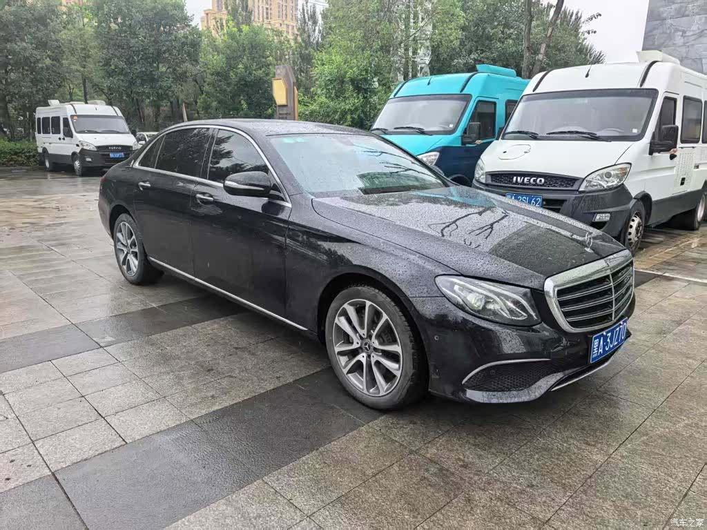 Mercedes-Benz E-Class, 2018 3