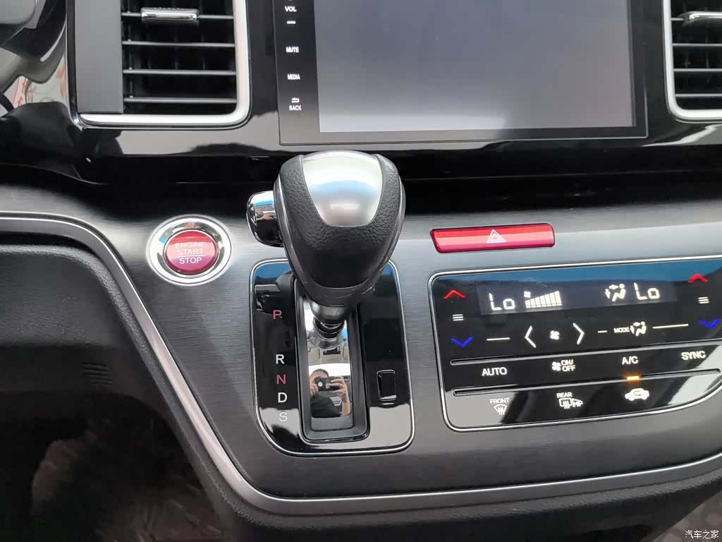Honda Elysion, 2018 13