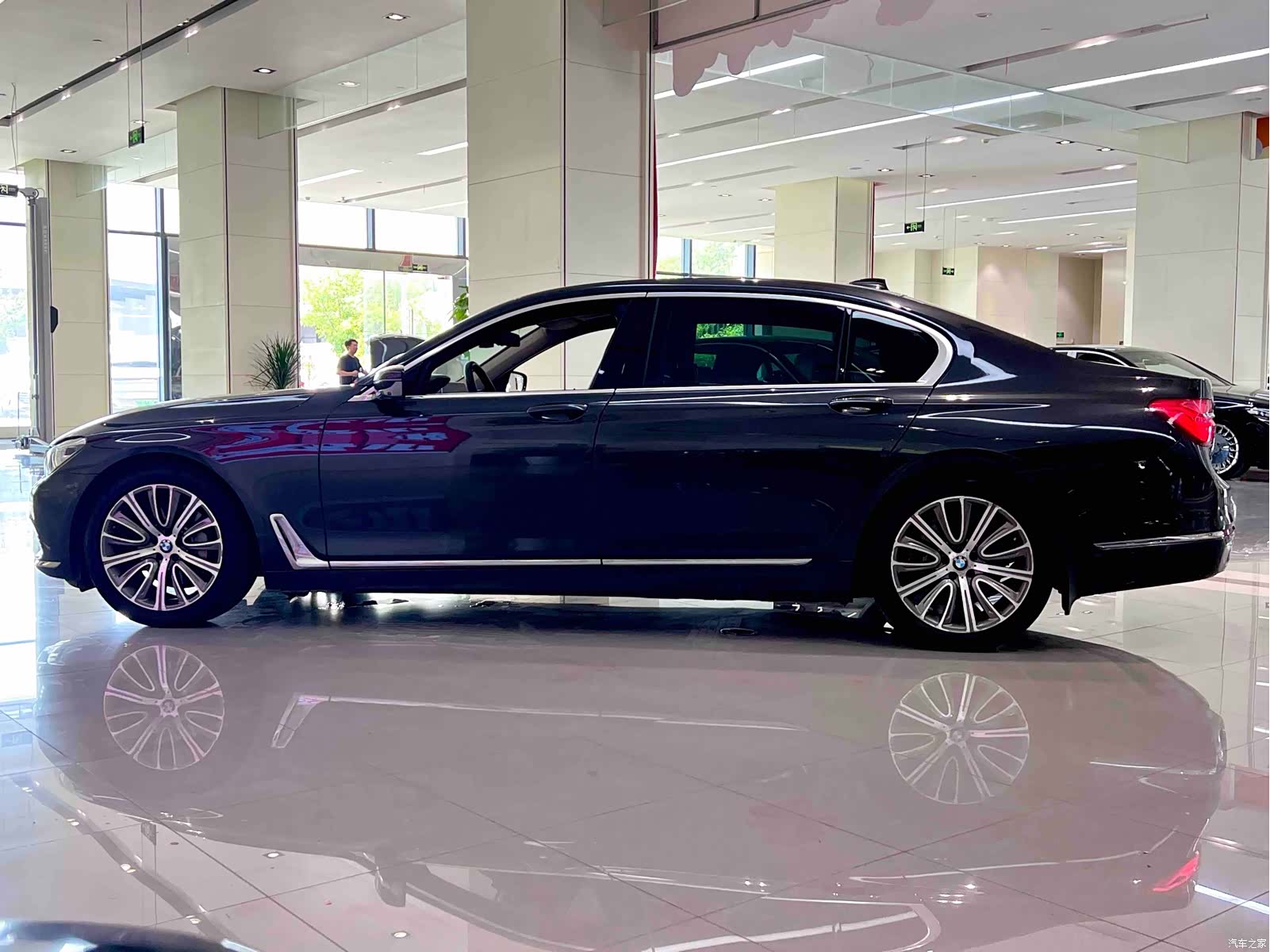 BMW 7 Series, 2018 3