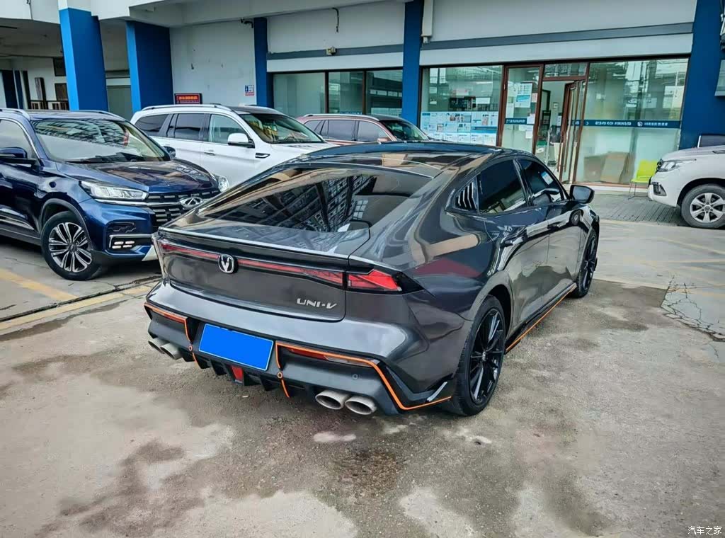 Changan UNI-V, 2022 6