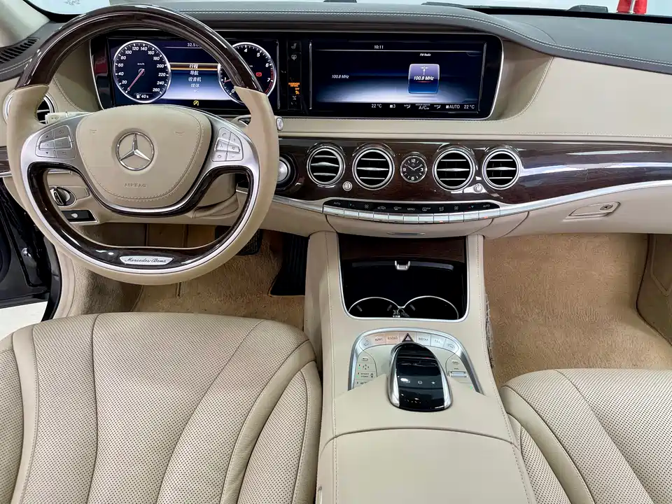 Mercedes-Benz S-class Mercedes-Benz S-class