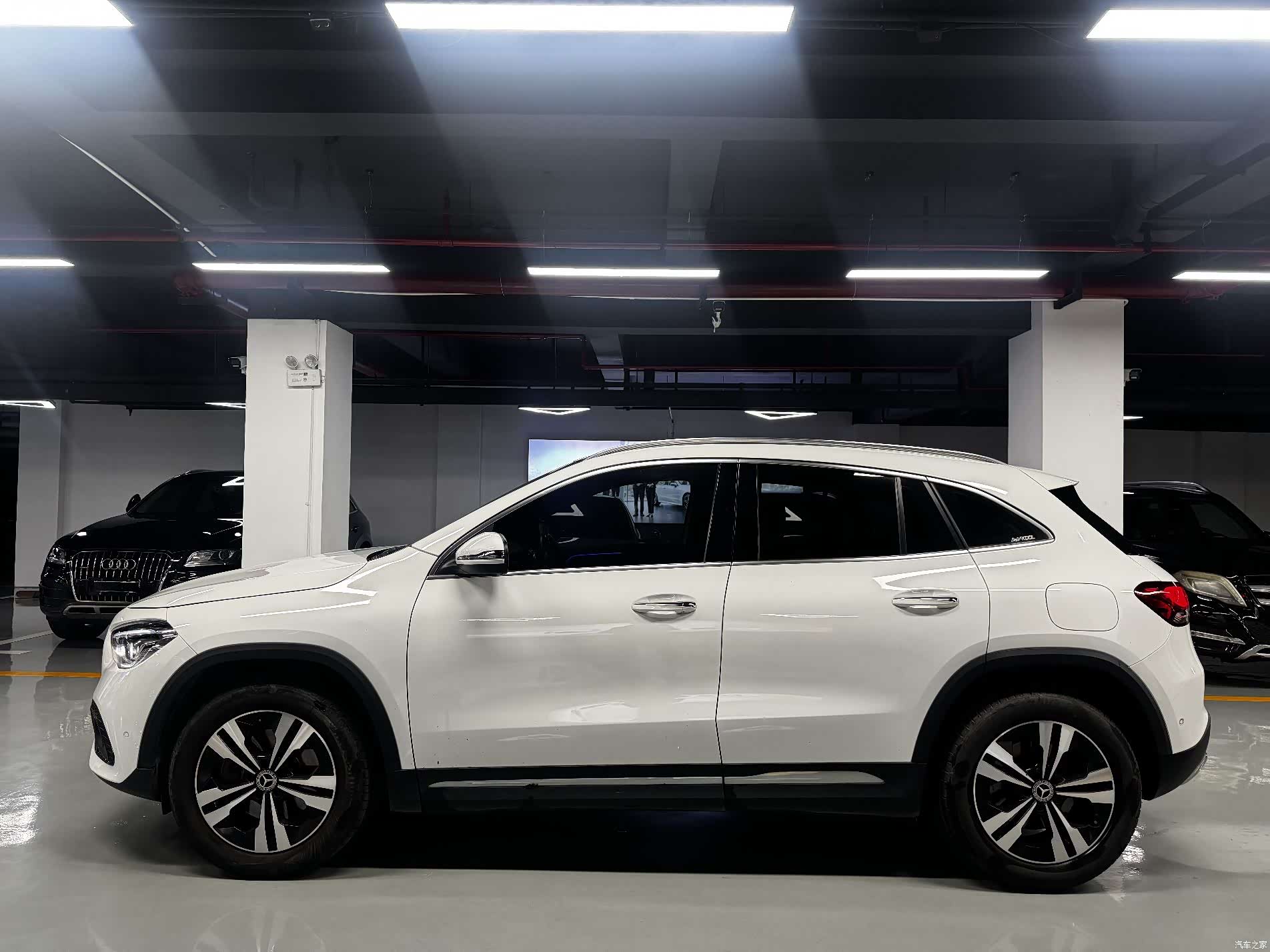 Mercedes-Benz GLA, 2022 все фото