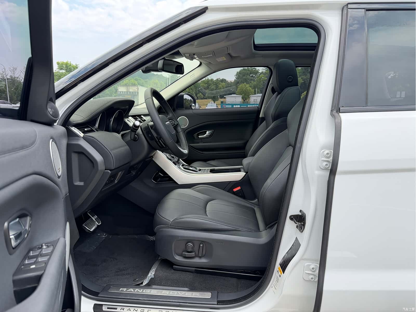 Land Rover Range Rover, 2018 все фото
