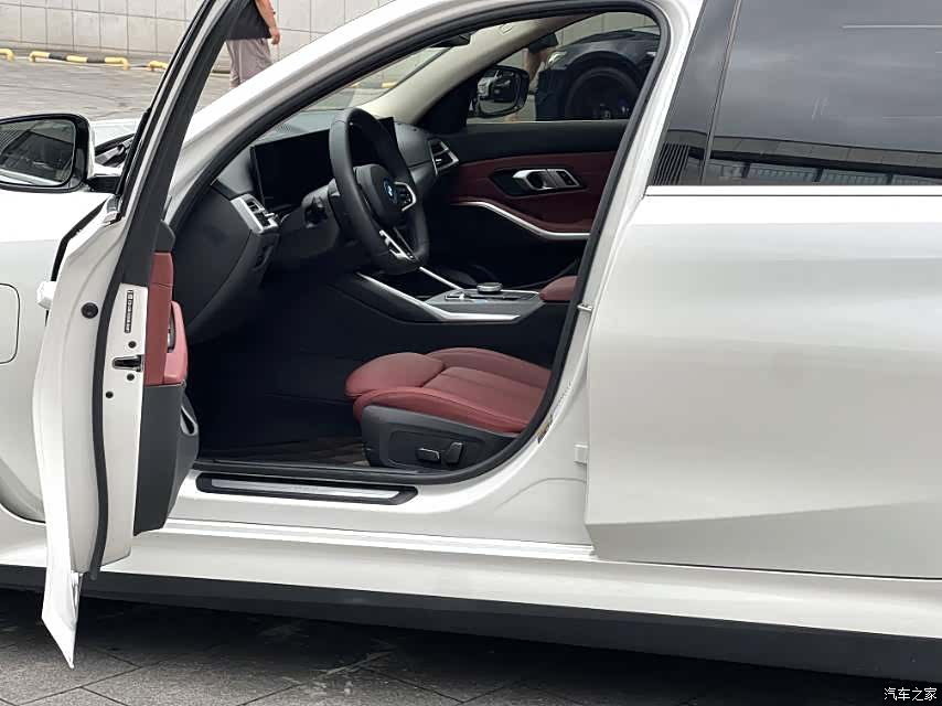 BMW i3, 2024 4