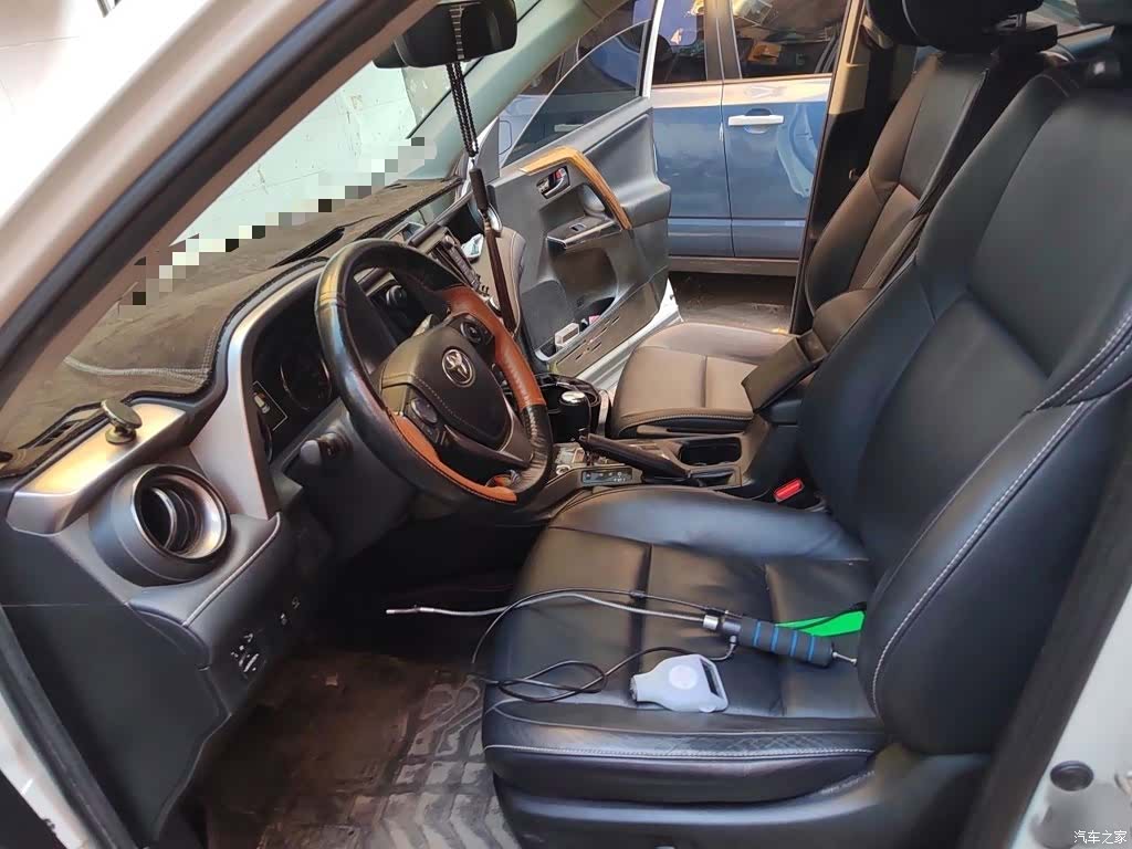 Toyota RAV4, 2016 8