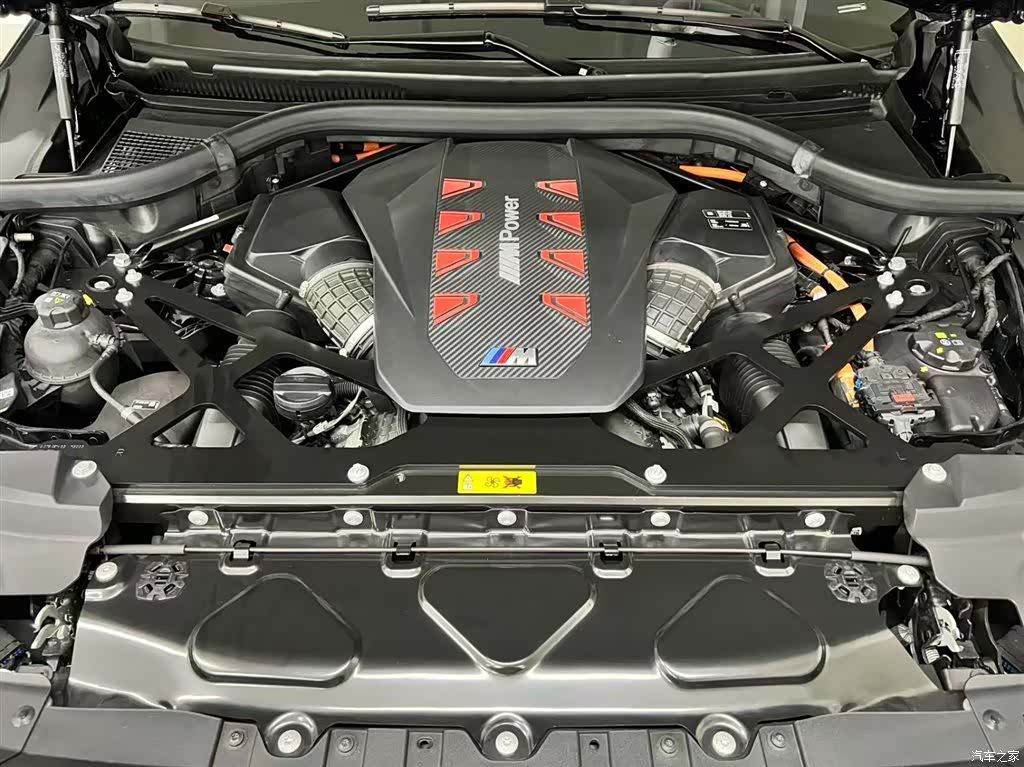 BMW XM, 2025 24