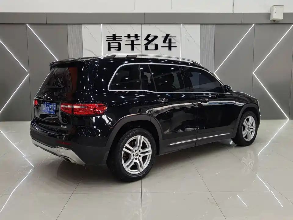 Mercedes-Benz GLB Mercedes-Benz GLB