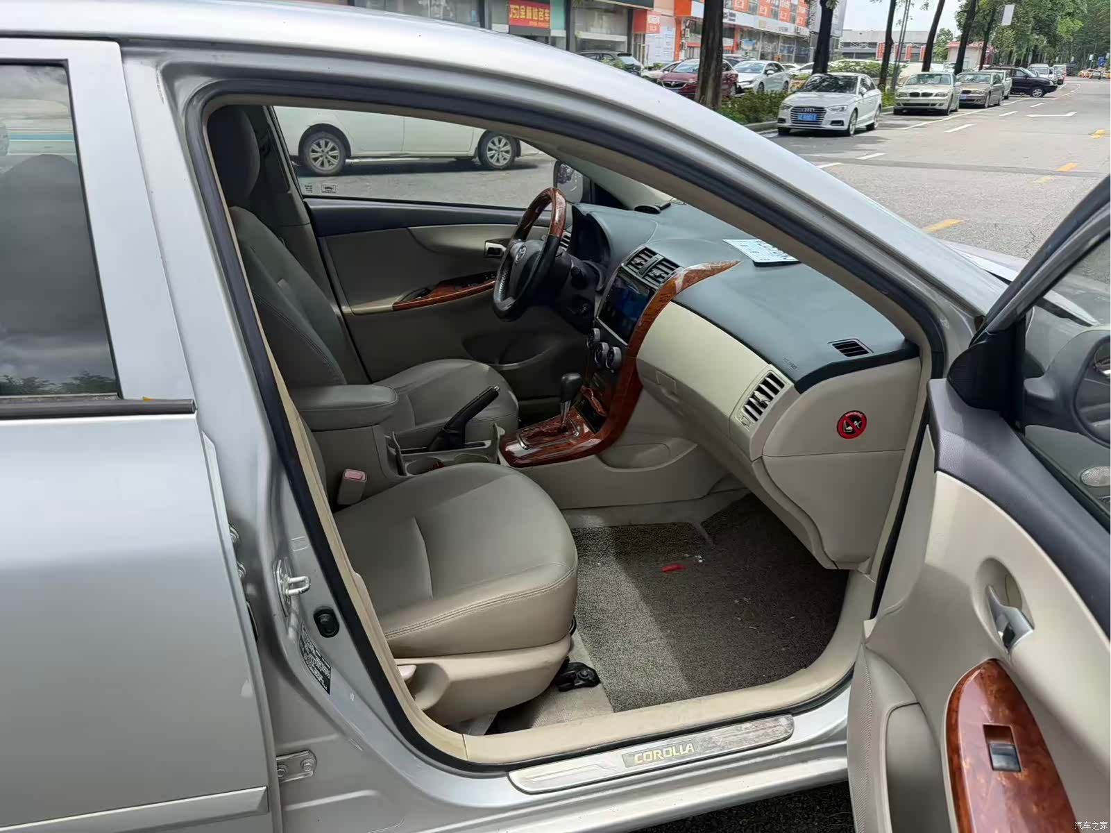 Toyota Corolla, 2013 9
