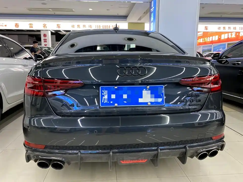 Audi S4 Audi S4