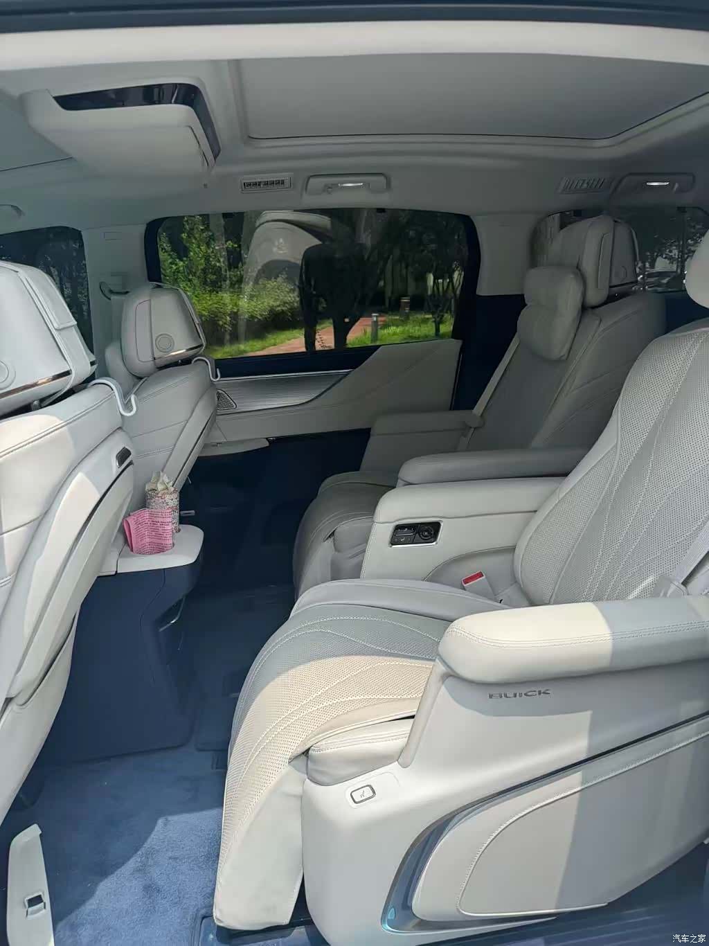 Buick GL8, 2024 8
