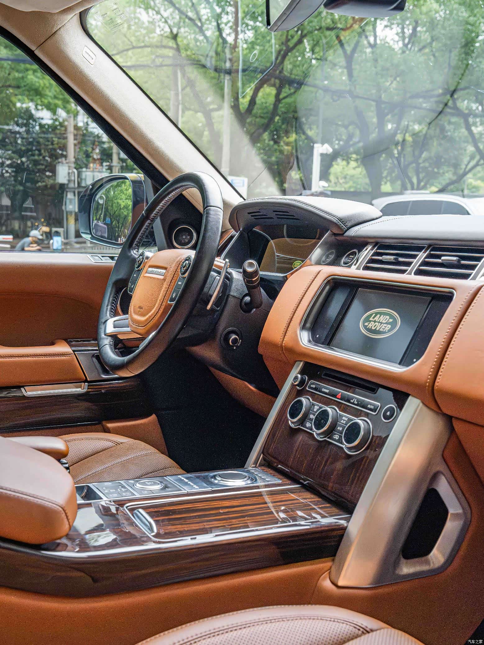 Land Rover Range Rover, 2015 16